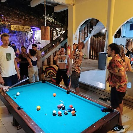 Munay Backpacker Hostel Монтаньита Экстерьер фото