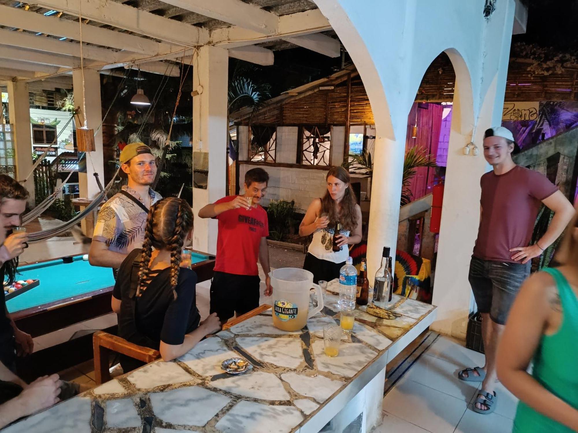Munay Backpacker Hostel Монтаньита Экстерьер фото