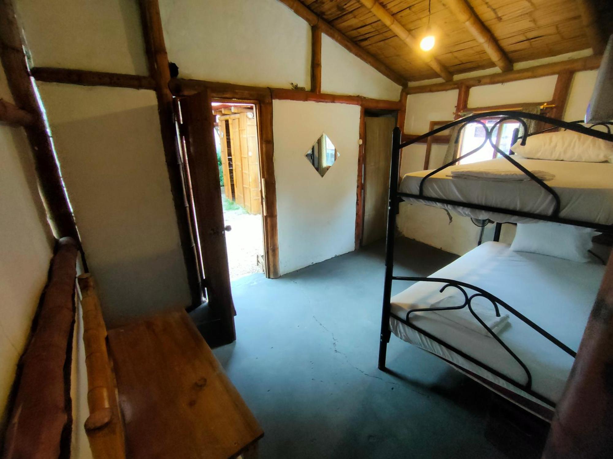 Munay Backpacker Hostel Монтаньита Номер фото